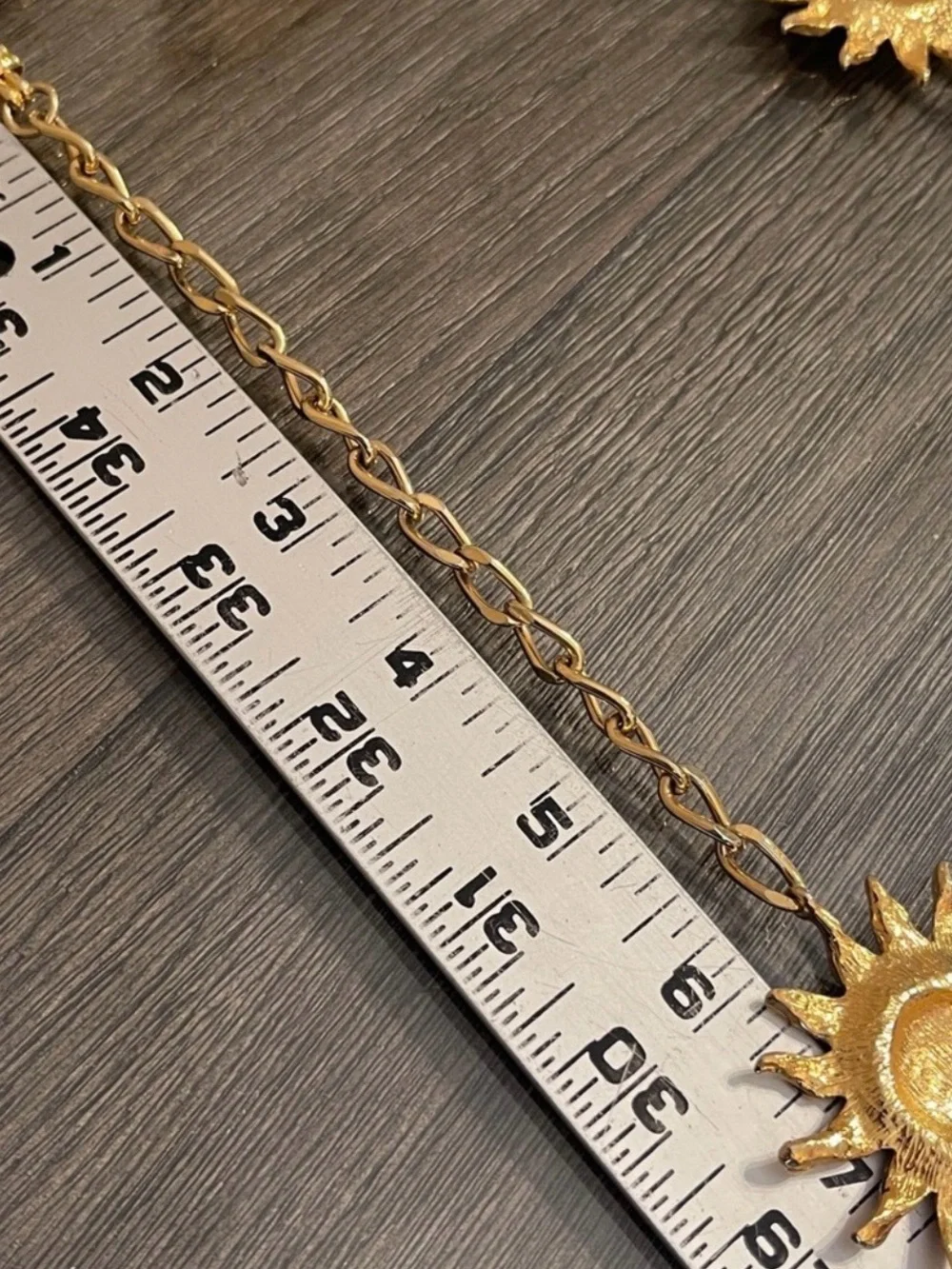 Vintage Gold-tone Metal Sunflower - Daisy Chain Belt